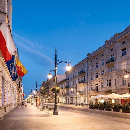 Royal Aparthotel Piotrkowska 92 วูดช์ ภายนอก รูปภาพ